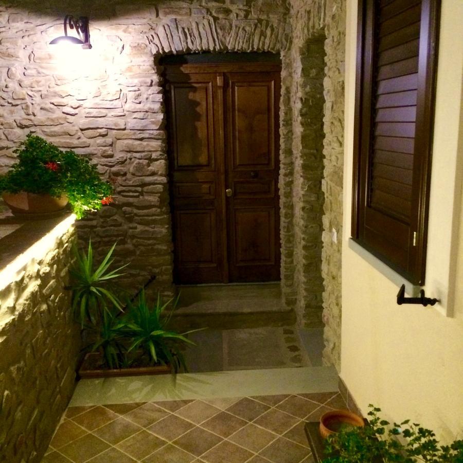 Pozzo Medievale Prignano Cilento Εξωτερικό φωτογραφία