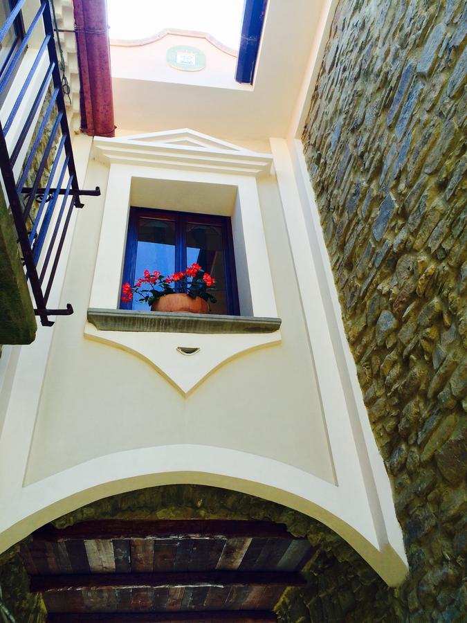 Pozzo Medievale Prignano Cilento Εξωτερικό φωτογραφία